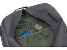 Thule TVIH-116 BLK Рюкзак городской Vea Backpack 21L (черный)